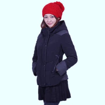 2013 Stefani冬季新款白鸭绒拼接羽绒服韩版修身立领带帽保暖大方