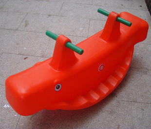 儿童跷跷板 双人摇马 鲸鱼摇马 塑料跷跷板滚塑摇马跷跷板