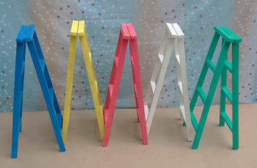 新款儿童影楼摄影实木道具影楼道具红黄蓝绿白色实木梯子人字梯