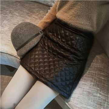 2015年冬季韩版新款A字型高腰包臀半身裙黑色显瘦菱形格PU皮裙