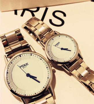 包邮防水钢带男士手表韩版潮流复古学生手表时尚女士情侣手表一对