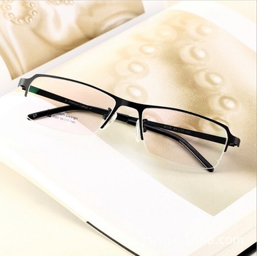 雅视龙3055纯钛近视眼镜框架超轻不掉色 男士流行眼镜 可配近视镜