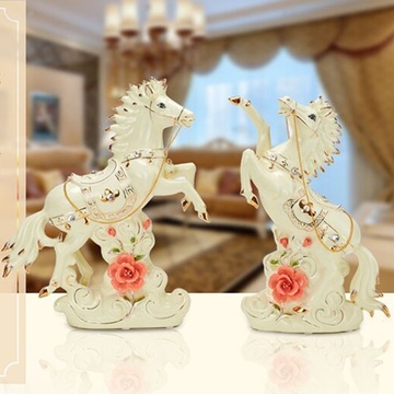 欧式现代摆件双马腾飞 陶瓷创意家居 结婚开业礼品 客厅办公摆件
