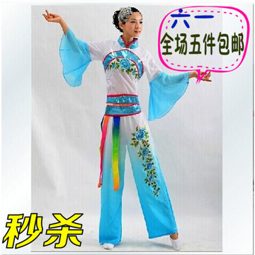 成人民族演出广场服女二人转扇子舞蹈服装新款中国结秧歌服装