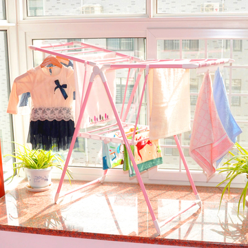 小型婴儿童晾衣架飘窗台落地折叠小号免安装室内阳台宝宝尿布架子