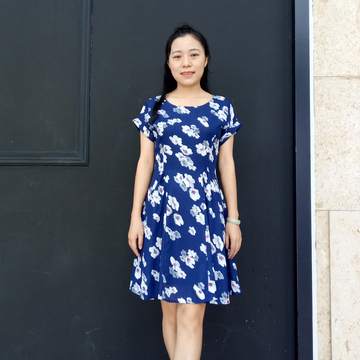 2016夏季新款短袖花朵深蓝底收腰气质时尚连衣裙 特价 包邮