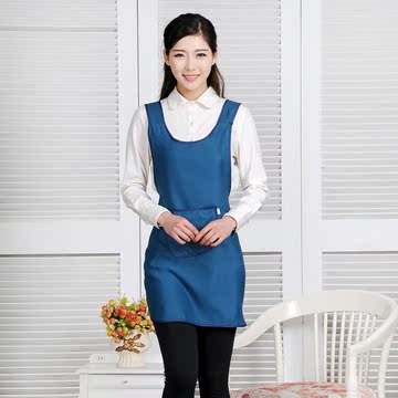 韩版时尚可爱厨房做饭围裙防水防油女厨师成人简约家居工作服