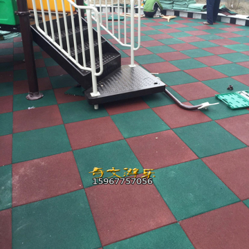 幼儿园室外操场加厚安全运动橡胶地垫健身房广场户外防滑塑胶地板