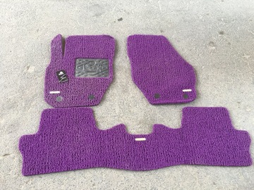 御马  沃尔沃XC60 脚垫 紫色 后排连体 库存 清仓 只有一套 特价